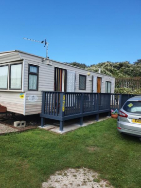 Fantasy Island 6 Berth 576